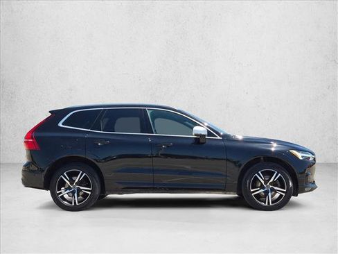 Used 2019 Volvo XC60 T5 R-Design w/ Protection Package Premier AWD/4WD image 4