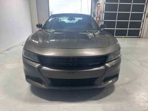 Used 2023 Dodge Charger SXT image 3