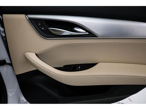 Used 2021 Cadillac CT5 Luxury w/ Cold Weather Package image 17