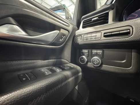 Used 2022 GMC Yukon Denali AWD/4WD image 33