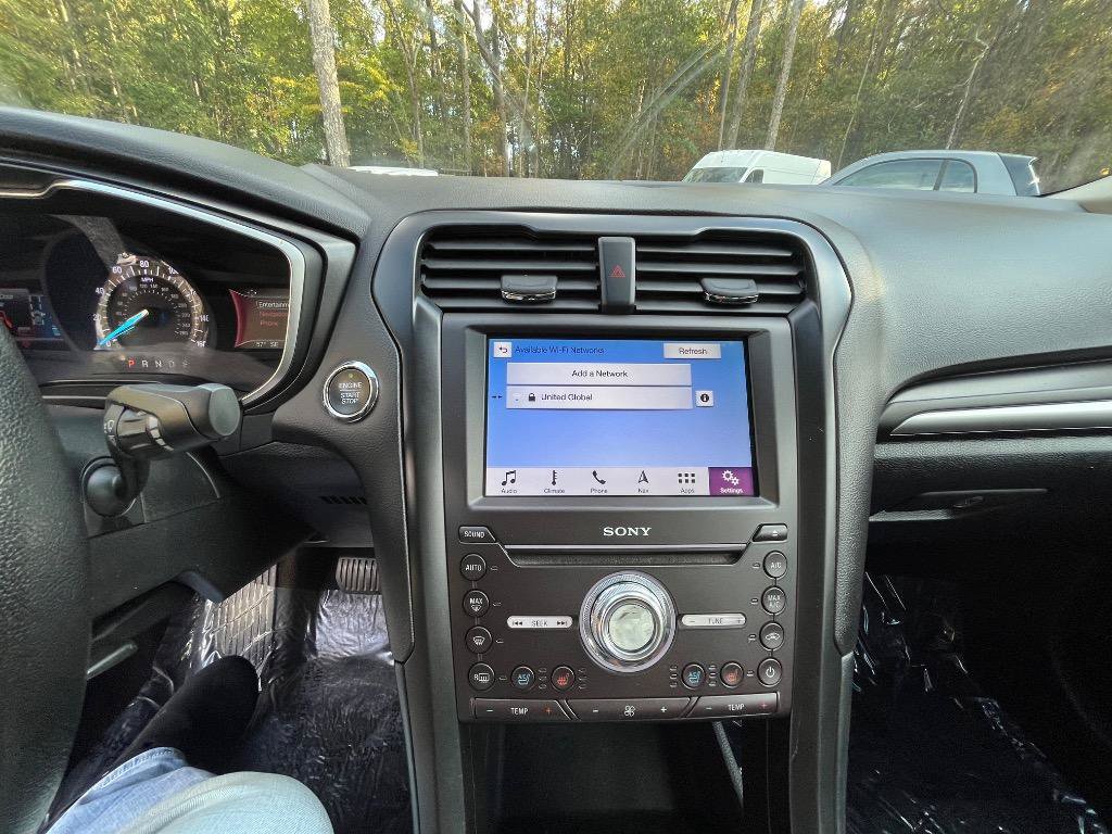Used 2019 Ford Fusion Titanium AWD/4WD image 19