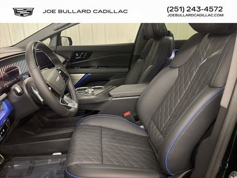 New 2026 Cadillac Optiq V image 10