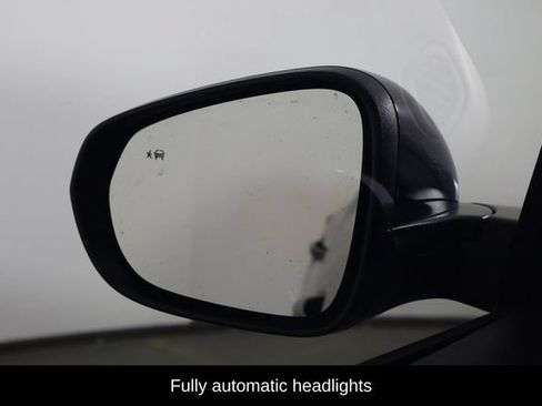 Used 2025 Chevrolet Trax ACTIV w/ Driver Confidence Package FWD image 11