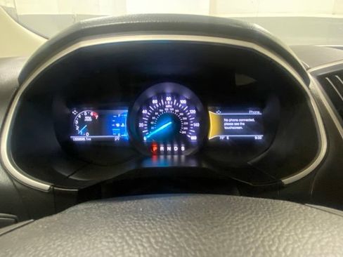 Used 2020 Ford Edge SEL w/ Cold Weather Package AWD/4WD image 16