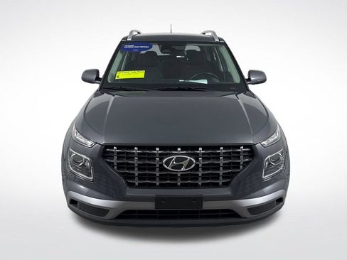 Used 2023 Hyundai Venue SEL FWD image 11