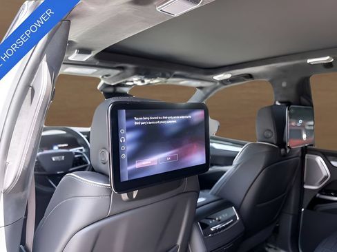 Used 2025 Cadillac Escalade V AWD/4WD image 27