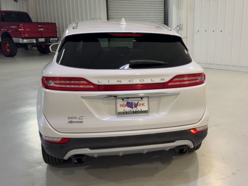 Used 2019 Lincoln MKC Select w/ Select Plus Package FWD image 8