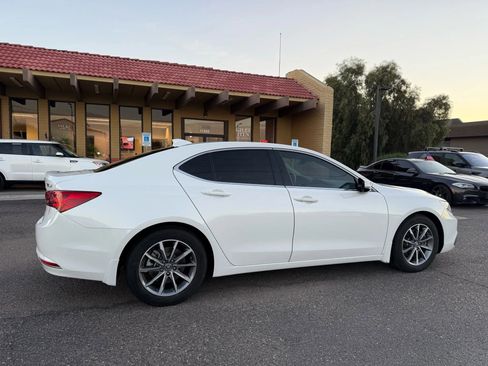 Used 2020 Acura TLX image 11