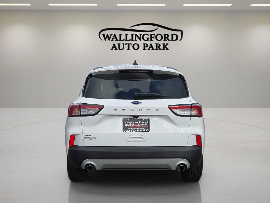 Used 2022 Ford Escape SE FWD image 5
