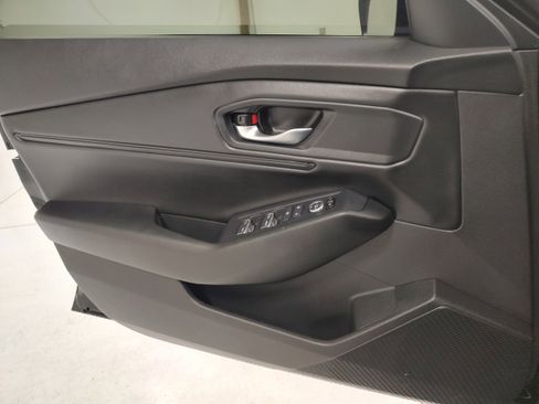 Used 2024 Honda Accord EX image 9