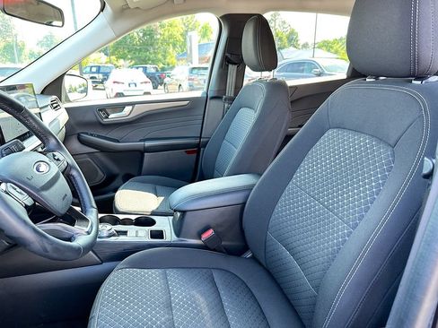 Used 2023 Ford Escape Active w/ Tech Pack #2 AWD/4WD image 8