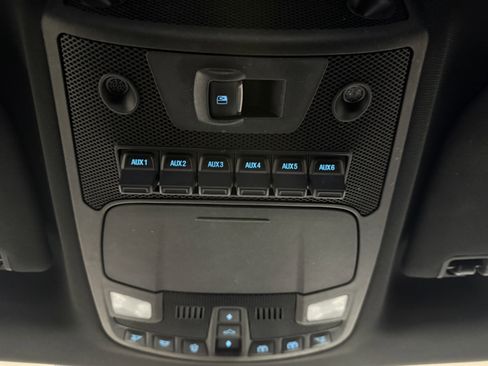 Certified 2017 Ford F150 Raptor w/ Equipment Group 802A Luxury image 19