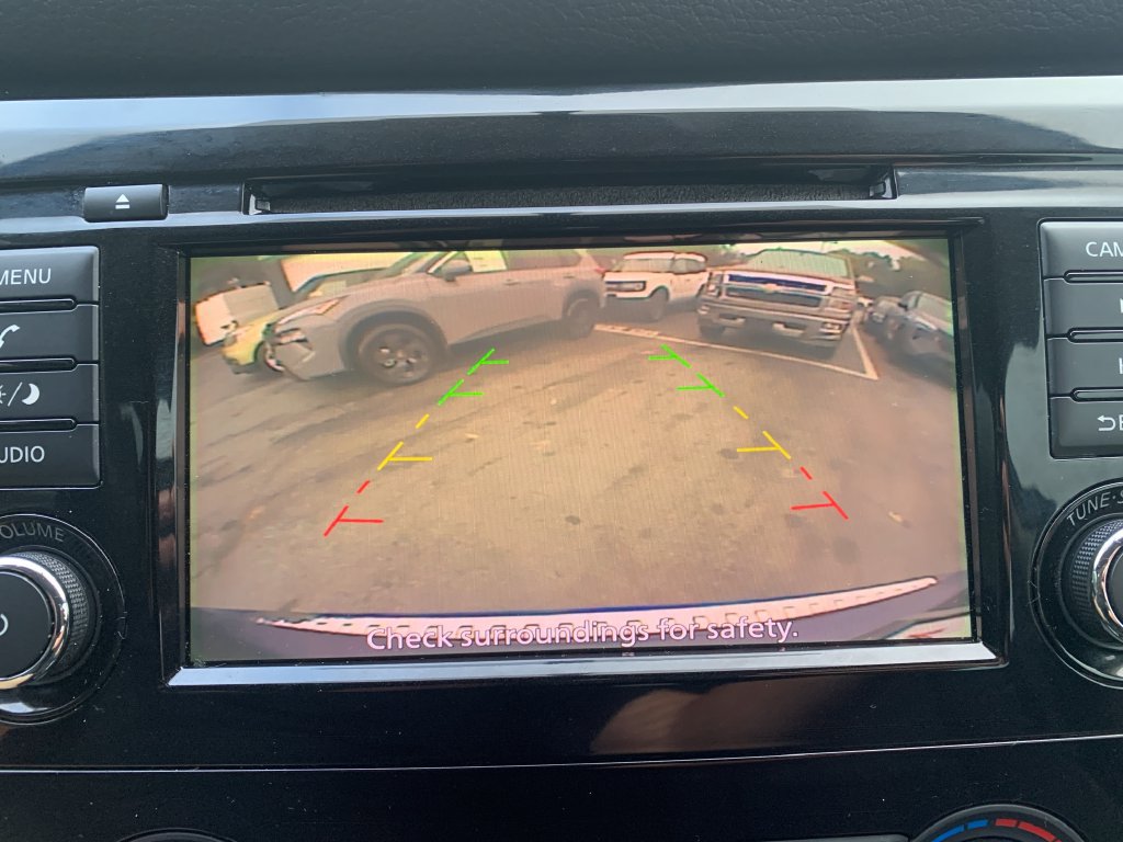 Used 2018 Nissan Rogue S AWD/4WD image 14
