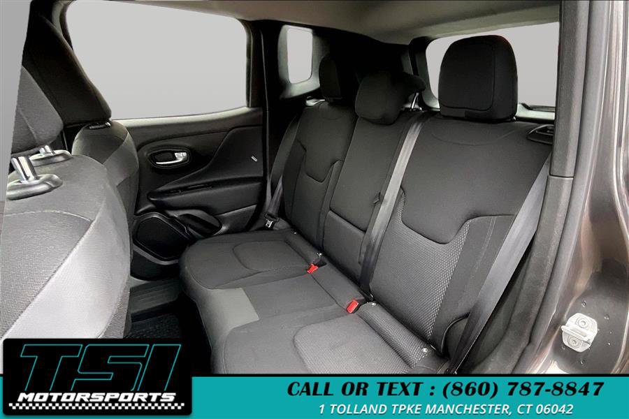 Used 2020 Jeep Renegade Altitude AWD/4WD image 24