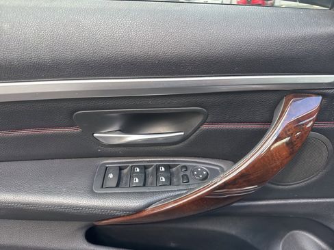 Used 2015 BMW 428i xDrive Convertible image 24