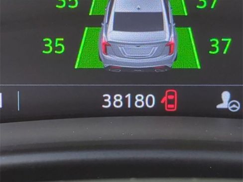 Used 2023 Cadillac CT5 Luxury image 12