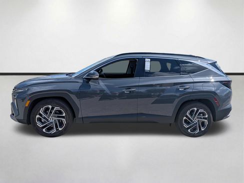 Used 2025 Hyundai Tucson Limited FWD image 7
