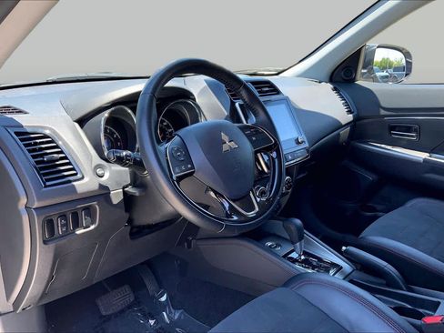 Used 2024 Mitsubishi Outlander Sport SE AWD/4WD image 17