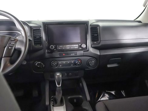 Used 2022 Nissan Frontier S w/ Technology Package AWD/4WD image 23