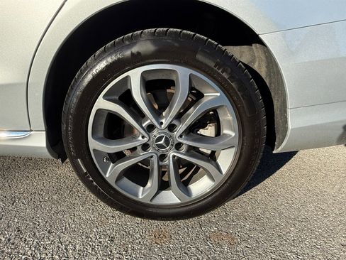 Used 2017 Mercedes-Benz C 300 C 300 4MATIC image 30