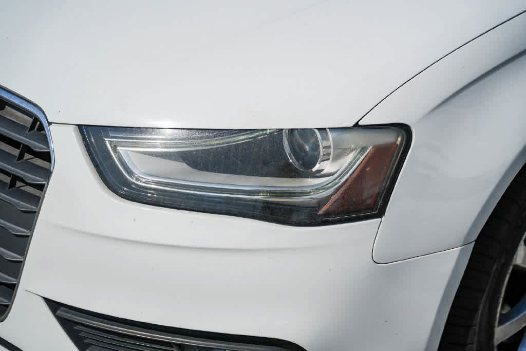 Used 2013 Audi A4 2.0T Premium Plus w/ Premium Plus Pkg FWD image 2