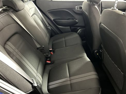 Used 2025 Hyundai Venue SEL FWD image 26