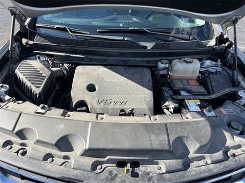 Used 2018 Chevrolet Traverse LT image 28