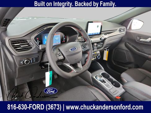 New 2025 Ford Escape ST-Line w/ Equipment Group 301A image 9