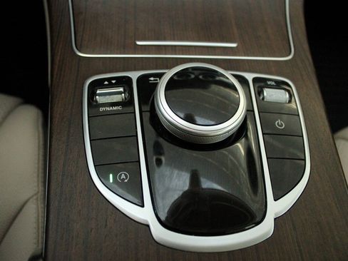 Used 2020 Mercedes-Benz C 300 C 300 image 35