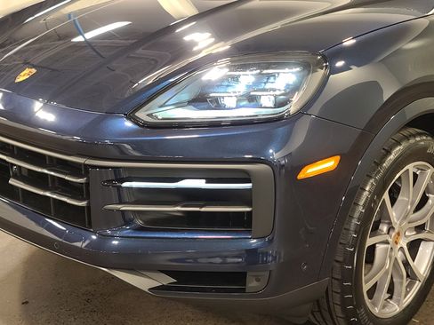 New 2026 Porsche Cayenne image 32