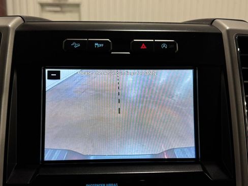 Used 2018 Ford F150 Lariat w/ Equipment Group 502A Luxury AWD/4WD image 38