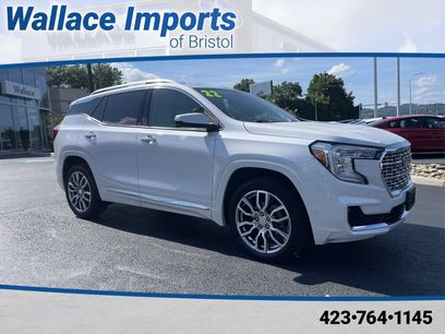Used 2022 GMC Terrain Denali