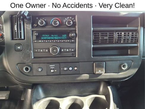 Used 2017 Chevrolet Express 2500 Work Van image 19