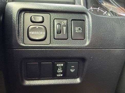 Used 2024 Toyota 4Runner SR5 image 26