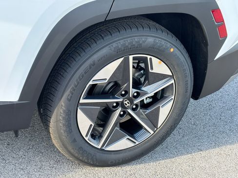 New 2026 Hyundai Tucson SEL FWD image 9