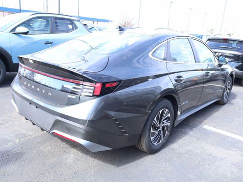 New 2026 Hyundai Sonata Blue image 17