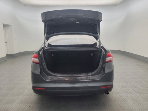 Used 2018 Ford Fusion SE w/ Equipment Group 201A FWD image 29