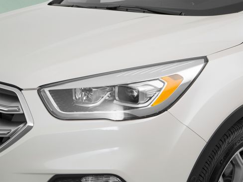 Used 2017 Ford Escape Titanium AWD/4WD image 52