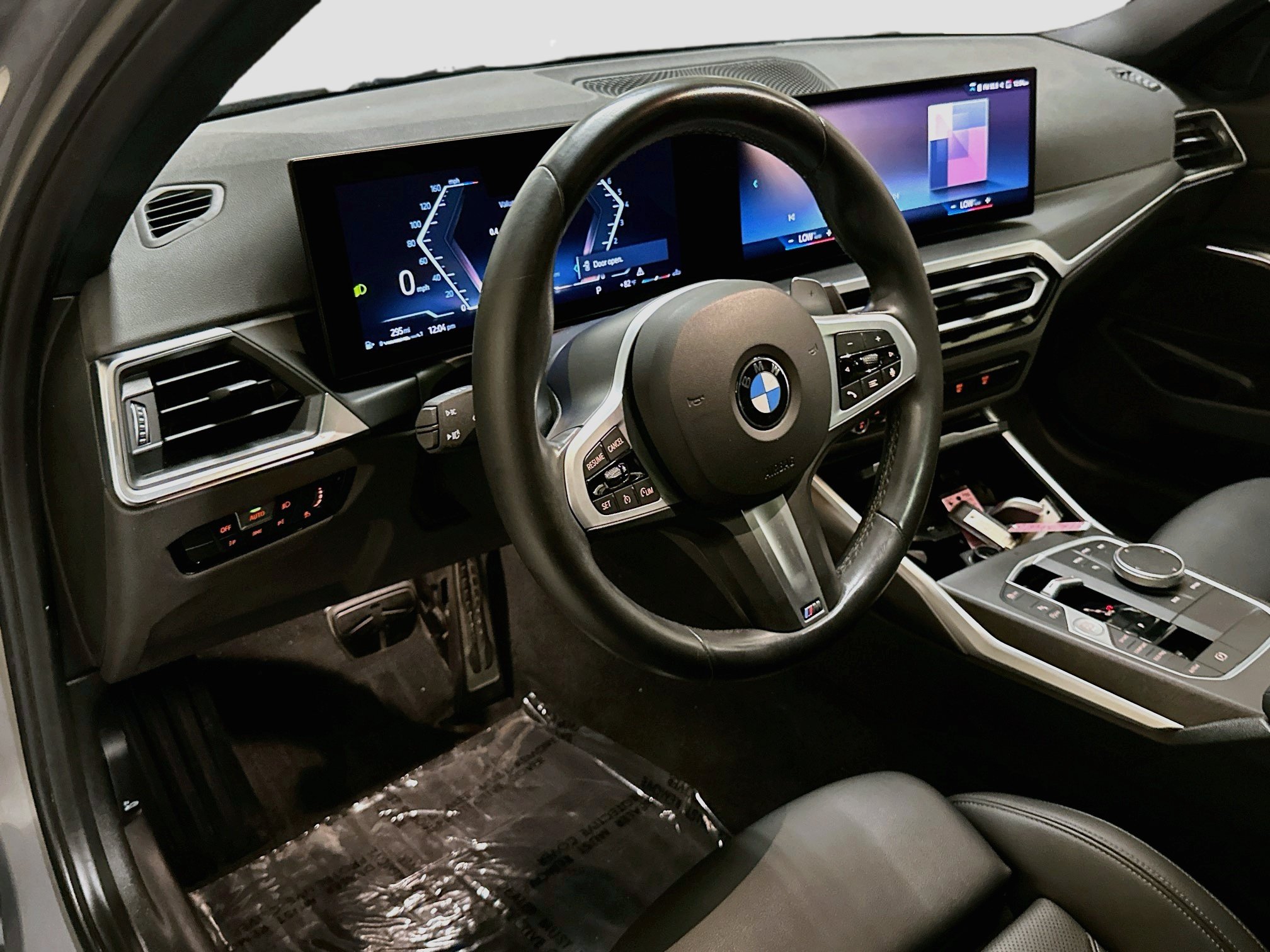 Certified 2024 BMW 330i Sedan w/ M Sport Package RWD image 9