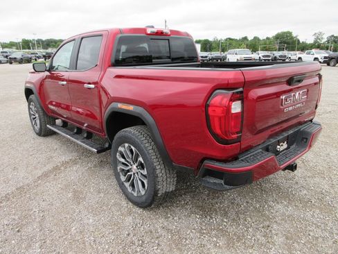New 2026 GMC Canyon Denali AWD/4WD image 7