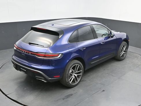 New 2026 Porsche Macan AWD/4WD image 30