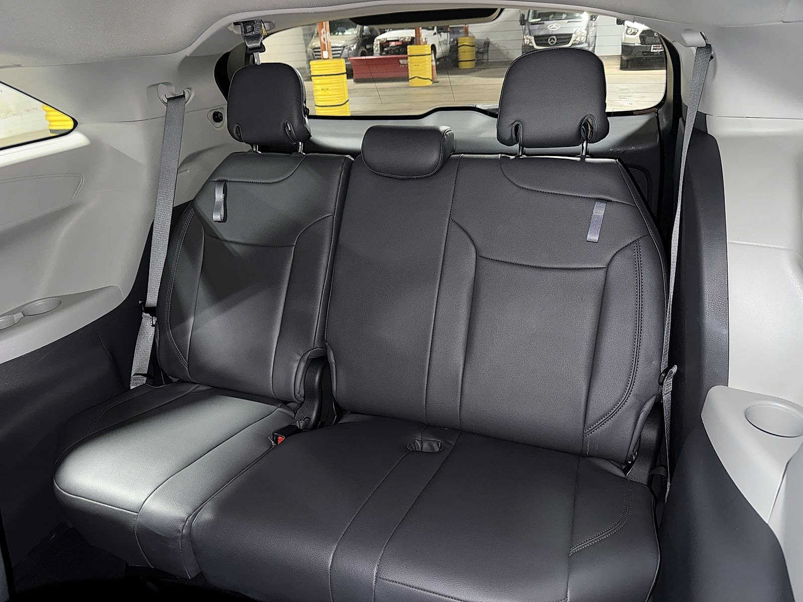 Certified 2022 Toyota Sienna LE FWD image 18