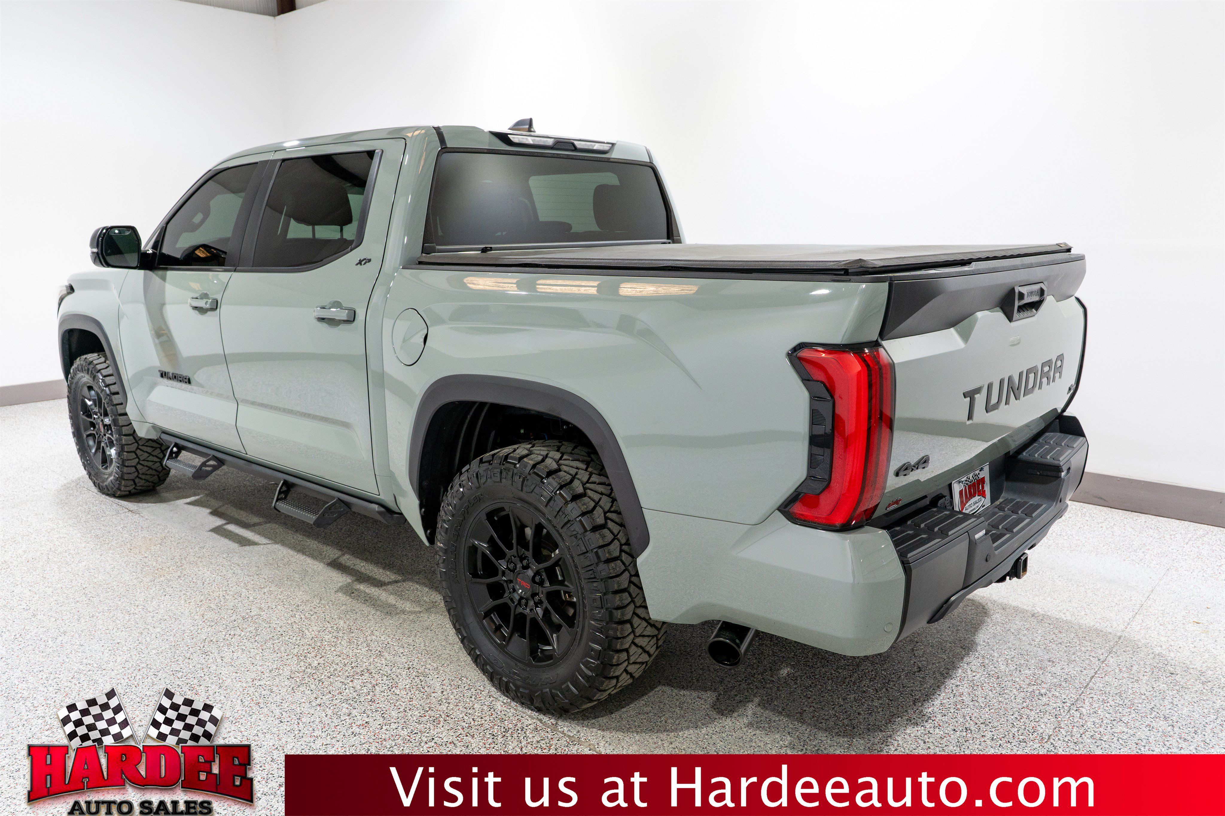 Used 2024 Toyota Tundra SR5 w/ SR5 Premium Package AWD/4WD image 3