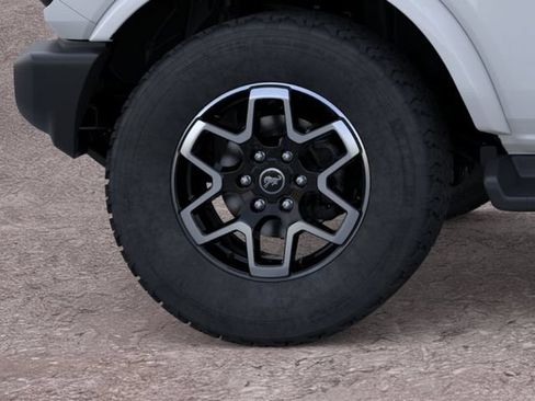 New 2025 Ford Bronco Outer Banks AWD/4WD image 21