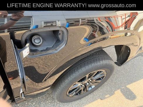 Used 2025 Ford F150 Platinum w/ Equipment Group 702A High AWD/4WD image 13