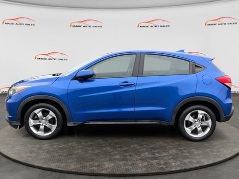 Used 2018 Honda HR-V LX image 7