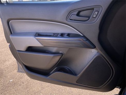 Used 2022 Chevrolet Colorado W/T image 18