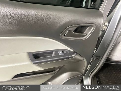 Used 2019 Chevrolet Colorado W/T w/ WT Convenience Package RWD image 19