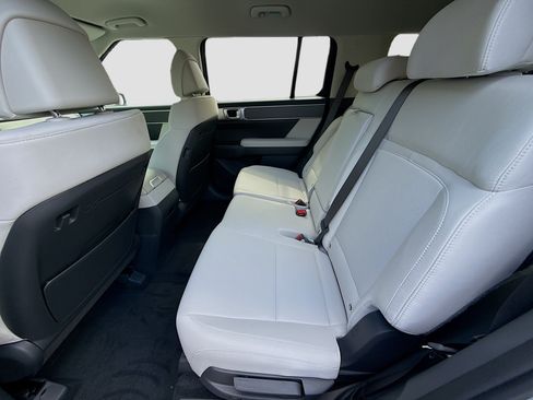 New 2026 Hyundai Santa Fe SE FWD image 17