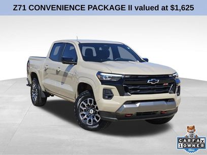 Used 2024 Chevrolet Colorado Z71 w/ Z71 Convenience Package 2
